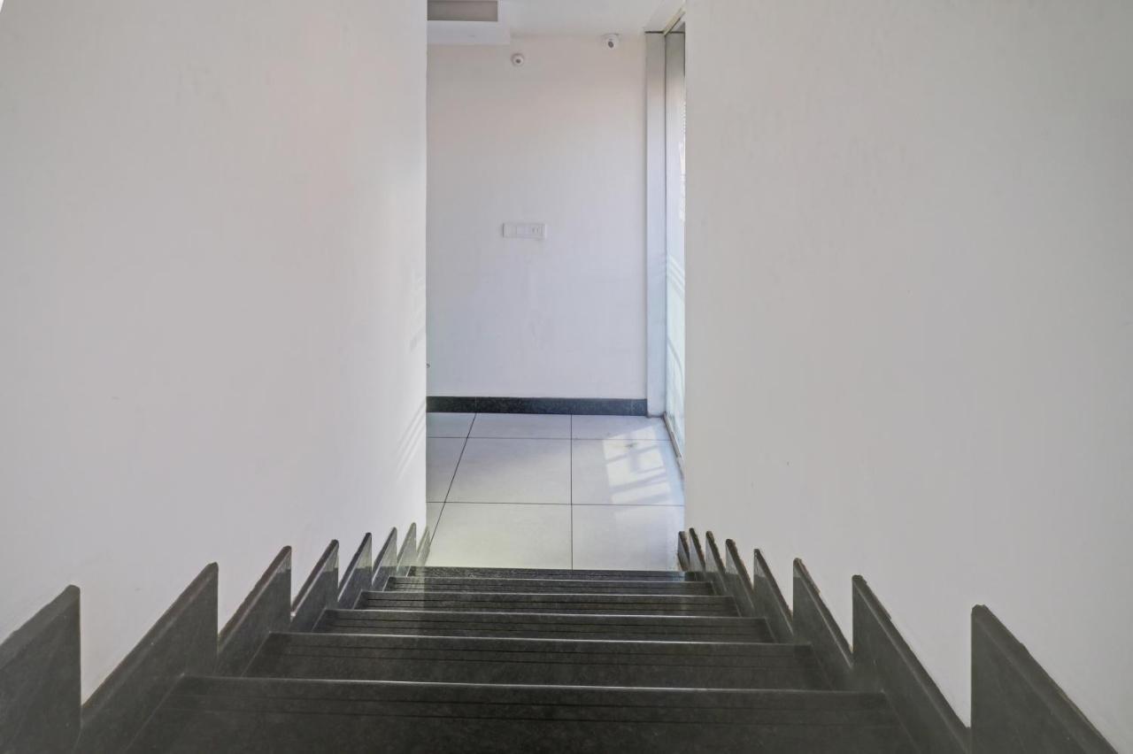 Hôtel Itsy By Treebo - Royal Comfort à Bangalore Extérieur photo